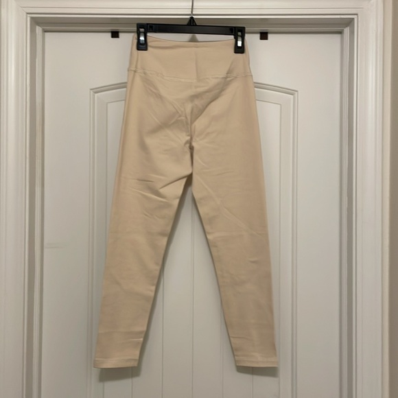 MATE The Label Organic Stretch Leggings in Bone size Small - Picture 5 of 6
